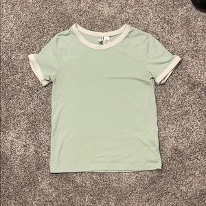 Crop t-shirts